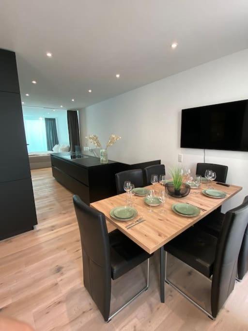 Apartment Atelierhaus Zentrum,ruhig,100 Meter Vom Rathausplatz Ingolstadt
